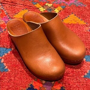 Bryr Worker Clog in Toffee